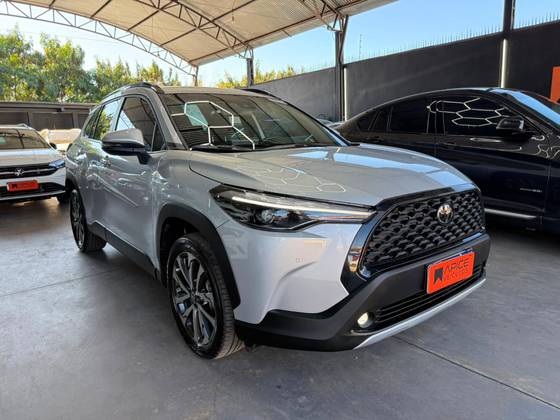 TOYOTA COROLLA CROSS 2.0 VVT-IE FLEX XRE DIRECT SHIFT